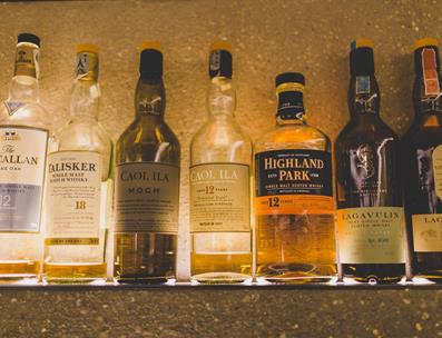 Diversi tipi di Whisky