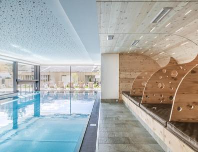 langgenhof-indoor-pool-1