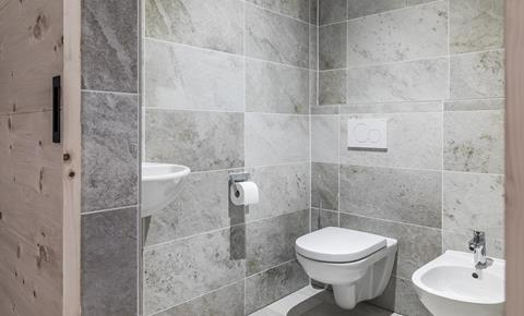 Separate WC with Bidet and Sink - Junior Suite