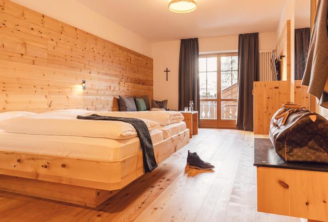 Double Room Classic with Balcony